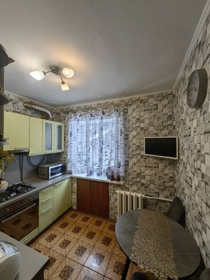 Продам трехкомнатную (3-комн.) квартиру, Богородская ул, 6, Ямкино с