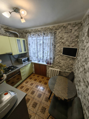 Продам трехкомнатную (3-комн.) квартиру, Богородская ул, 6, Ямкино с