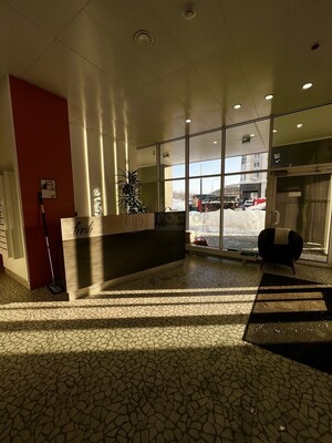 Продам однокомнатную (1-комн.) квартиру, Ореховый б-р, 24к3, Москва г