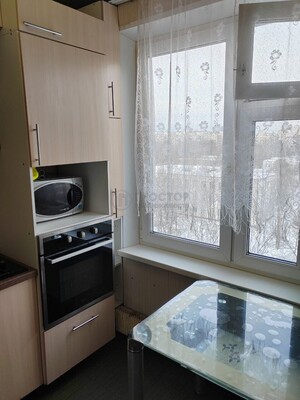 Продам трехкомнатную (3-комн.) квартиру, Каширское ш, 116к2, Москва г