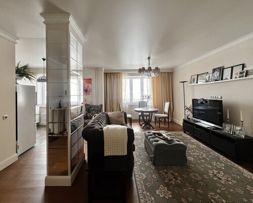 Продам двухкомнатную (2-комн.) квартиру, Климашкина ул, 10, Москва г