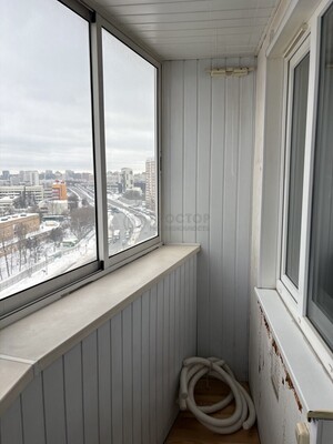 Продам однокомнатную (1-комн.) квартиру, Талдомская ул, 17к1, Москва г