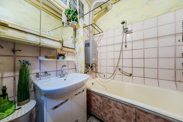 Продам двухкомнатную (2-комн.) квартиру, Бабушкина ул, 42к1, Санкт-Петербург г