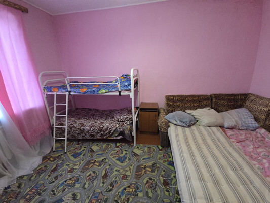 Продам двухкомнатную (2-комн.) квартиру, Набережная ул, 6А, Волчанец п