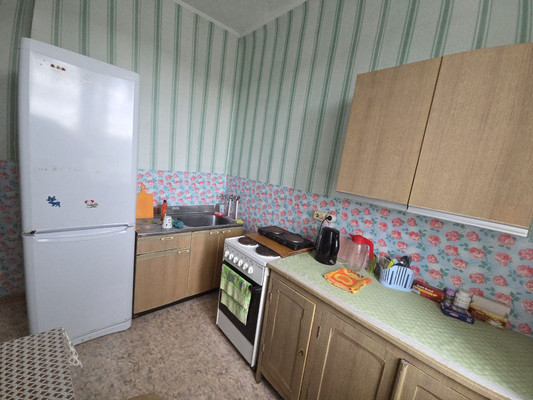 Продам двухкомнатную (2-комн.) квартиру, Набережная ул, 6А, Волчанец п