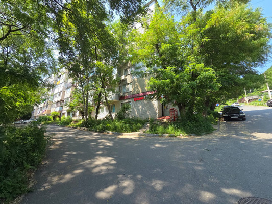 Продам однокомнатную (1-комн.) квартиру, Черняховского ул, 1, Находка г