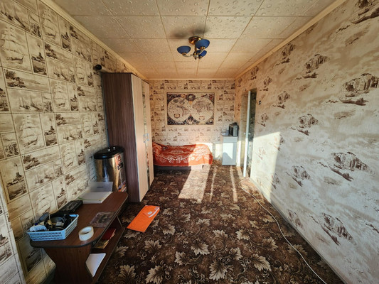 Продам однокомнатную (1-комн.) квартиру, Черняховского ул, 1, Находка г