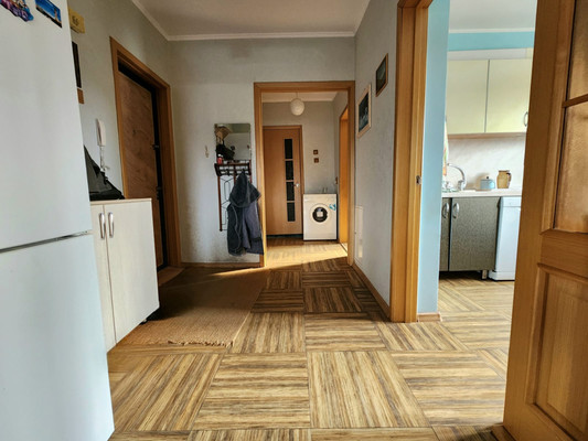 Продам двухкомнатную (2-комн.) квартиру, Фрунзе ул, 8, Находка г