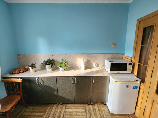 Продам двухкомнатную (2-комн.) квартиру, Фрунзе ул, 8, Находка г