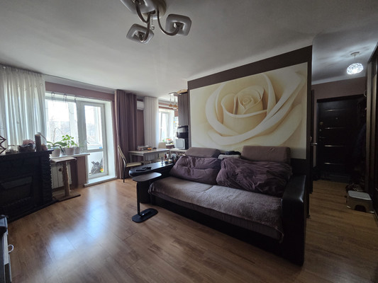 Продам двухкомнатную (2-комн.) квартиру, Юбилейная ул, 3, Находка г