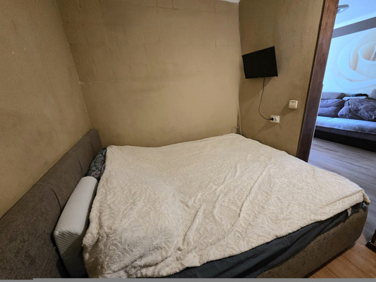 Продам двухкомнатную (2-комн.) квартиру, Юбилейная ул, 3, Находка г