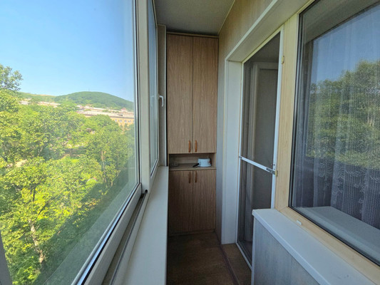 Продам двухкомнатную (2-комн.) квартиру, Дальняя ул, 3, Находка г