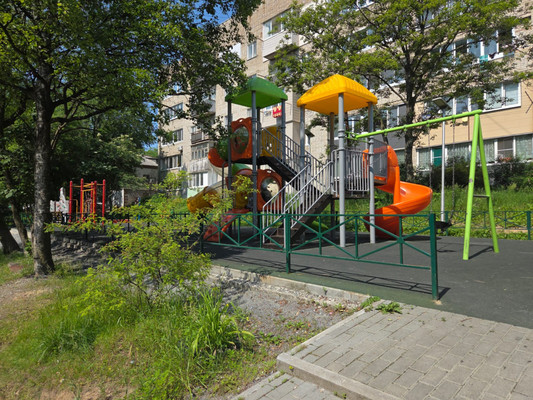 Продам двухкомнатную (2-комн.) квартиру, Дальняя ул, 3, Находка г