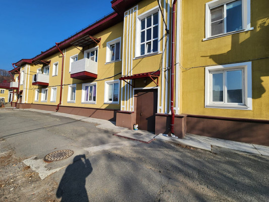 Продам трехкомнатную (3-комн.) квартиру, Седова ул, 12, Находка г