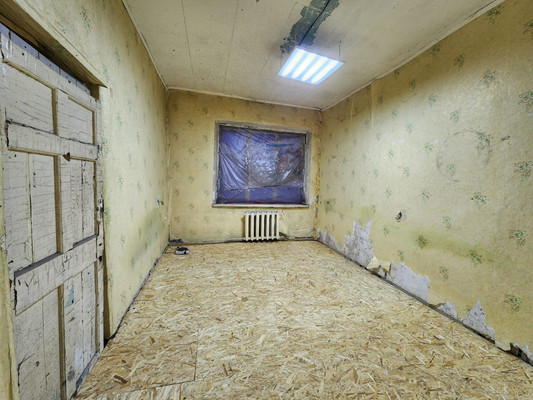 Продам трехкомнатную (3-комн.) квартиру, Седова ул, 12, Находка г