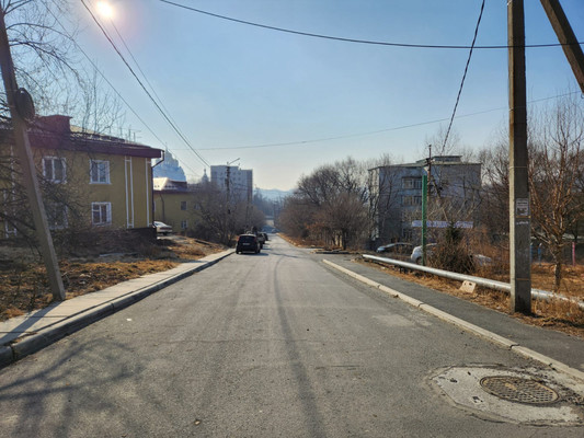 Продам трехкомнатную (3-комн.) квартиру, Седова ул, 12, Находка г