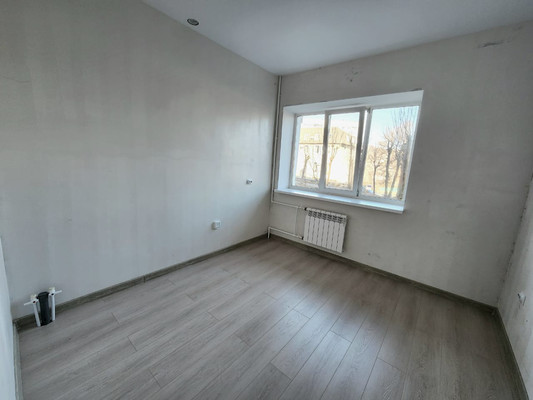 Продам однокомнатную (1-комн.) квартиру, Пограничная ул, 50, Находка г