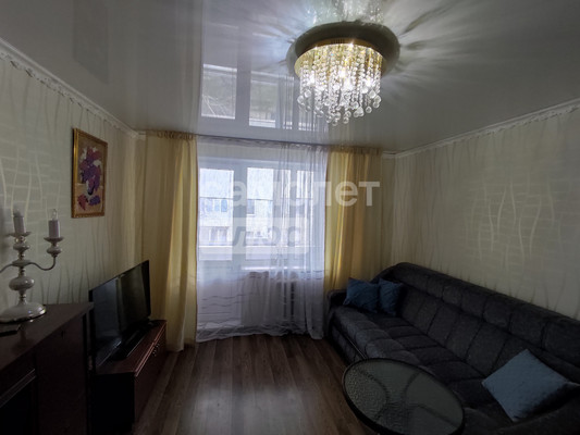 Продам двухкомнатную (2-комн.) квартиру, ПМК-5 мкр, 25, Анастасиевская ст-ца