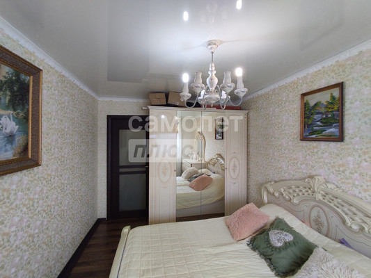 Продам двухкомнатную (2-комн.) квартиру, ПМК-5 мкр, 25, Анастасиевская ст-ца