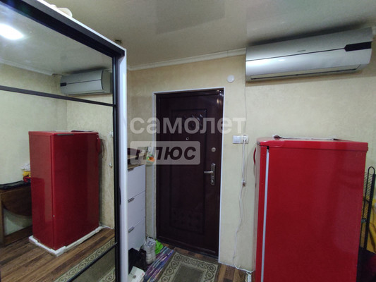 Продам двухкомнатную (2-комн.) квартиру, ПМК-5 мкр, 25, Анастасиевская ст-ца