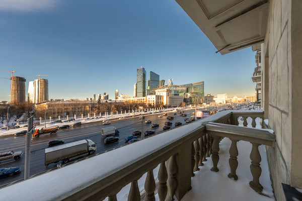 Продам многокомнатную квартиру, Кутузовский пр-кт, 43, Москва г