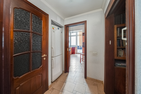 Продам многокомнатную квартиру, Кутузовский пр-кт, 43, Москва г