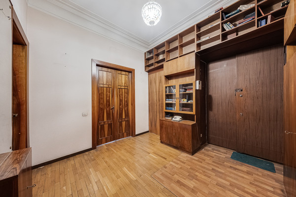 Продам многокомнатную квартиру, Кутузовский пр-кт, 43, Москва г