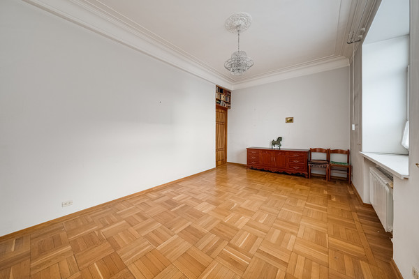 Продам многокомнатную квартиру, Кутузовский пр-кт, 43, Москва г