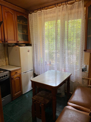 Продам двухкомнатную (2-комн.) квартиру, 3, Тюменский п