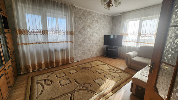 Продам двухкомнатную (2-комн.) квартиру, Постышева ул, 1, Находка г