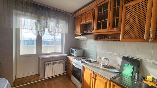 Продам двухкомнатную (2-комн.) квартиру, Постышева ул, 1, Находка г