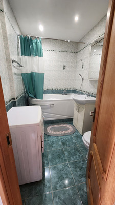 Продам двухкомнатную (2-комн.) квартиру, Постышева ул, 1, Находка г