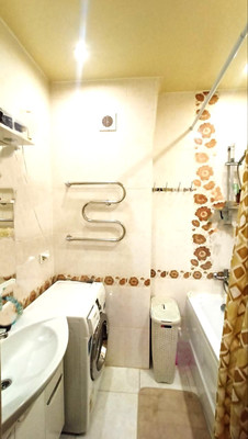 Продам трехкомнатную (3-комн.) квартиру, Ледовая ул, 11, Ханты-Мансийск г