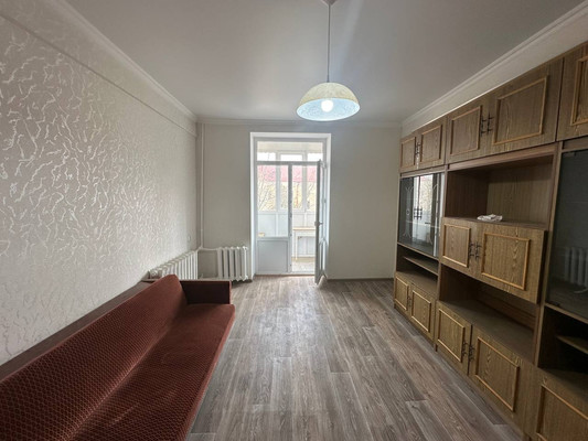 Продам двухкомнатную (2-комн.) квартиру, Красная ул, 50, Кропоткин г