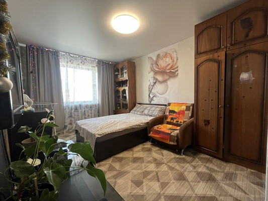 Продам двухкомнатную (2-комн.) квартиру, Комсомольская ул, 17, Фокино г