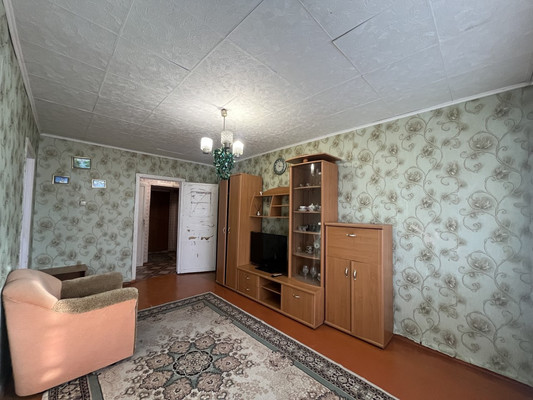 Продам двухкомнатную (2-комн.) квартиру, Постникова ул, 8, Фокино г