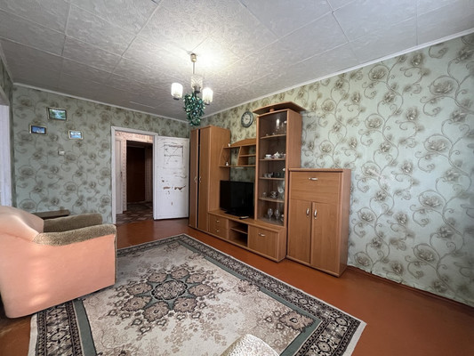 Продам двухкомнатную (2-комн.) квартиру, Постникова ул, 8, Фокино г