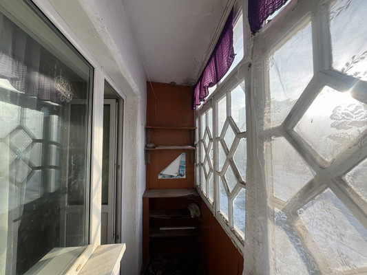 Продам двухкомнатную (2-комн.) квартиру, Постникова ул, 8, Фокино г