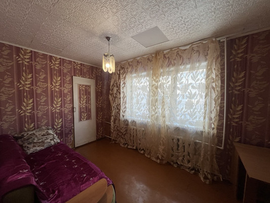 Продам двухкомнатную (2-комн.) квартиру, Постникова ул, 8, Фокино г