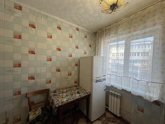 Продам двухкомнатную (2-комн.) квартиру, Постникова ул, 8, Фокино г