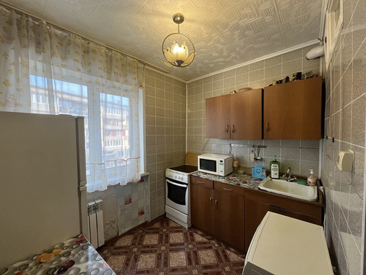 Продам двухкомнатную (2-комн.) квартиру, Постникова ул, 8, Фокино г