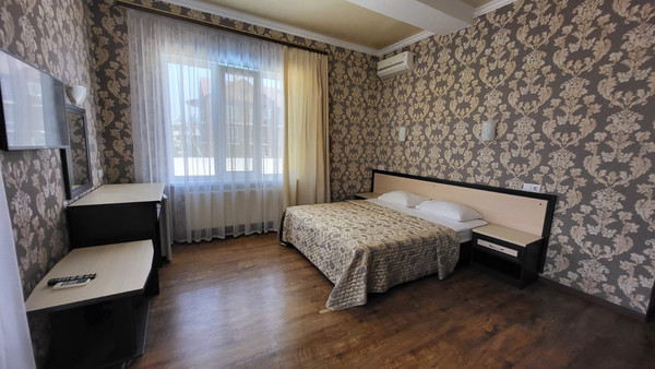 Продам однокомнатную (1-комн.) квартиру, Лазурная ул, 14, Витязево с