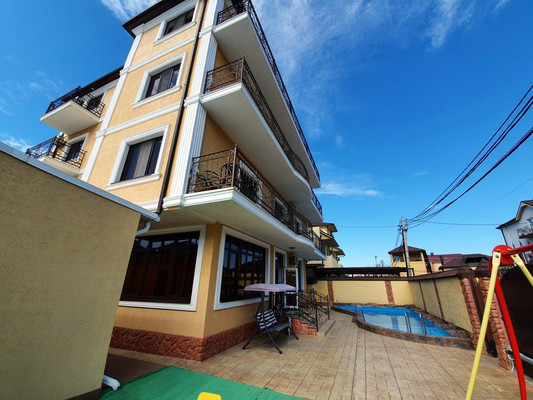 Продам однокомнатную (1-комн.) квартиру, Лазурная ул, 14, Витязево с