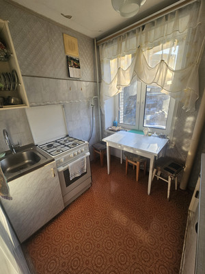 Продам двухкомнатную (2-комн.) квартиру, Октябрьский пр-кт, 5, Подольск г