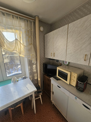 Продам двухкомнатную (2-комн.) квартиру, Октябрьский пр-кт, 5, Подольск г