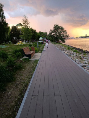 Продам трехкомнатную (3-комн.) квартиру, Большая Набережная ул, 19к2, Москва г