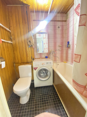 Продам однокомнатную (1-комн.) квартиру, Донецкая ул, 12, Москва г