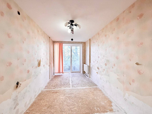 Продам трехкомнатную (3-комн.) квартиру, им. Матэ Залки ул, 29, Симферополь г