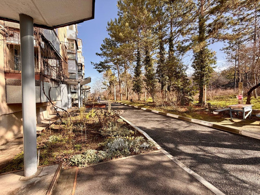 Продам трехкомнатную (3-комн.) квартиру, им. Матэ Залки ул, 29, Симферополь г