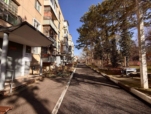 Продам трехкомнатную (3-комн.) квартиру, им. Матэ Залки ул, 29, Симферополь г